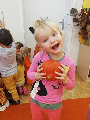 Grafika #1: Dzień Dyni Motylki gr. I cd.