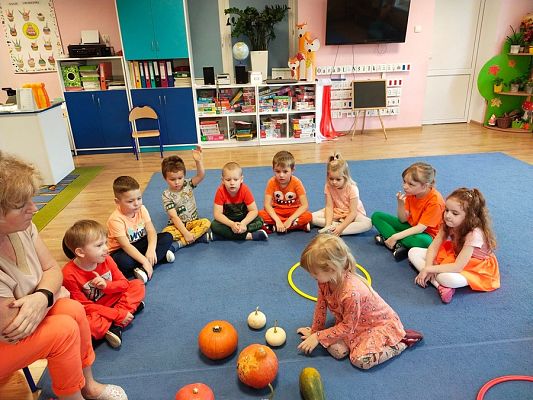 Grafika #0: Dzień Dyni gr. II Rybki