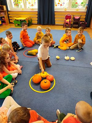 Grafika #0: Dzień Dyni gr. II Rybki cd.