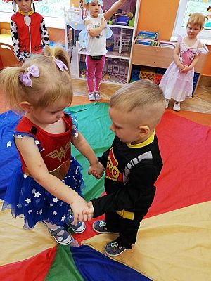 Grafika #15: Dzień Postaci z Bajek gr. I Motylki