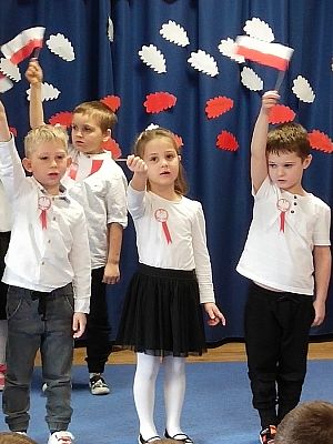 Grafika #13: Święto Niepodległości cz. I