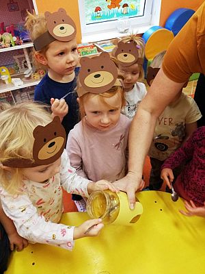 Grafika #0: Dzień Pluszowego Misia gr. I Motylki cz. II