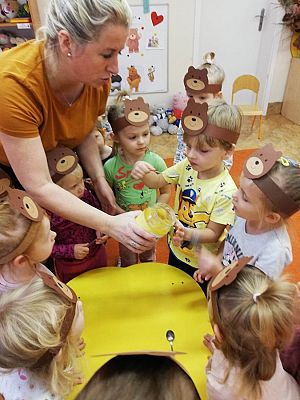 Grafika #4: Dzień Pluszowego Misia gr. I Motylki cz. II