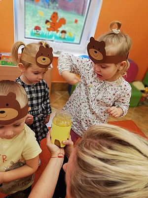 Grafika #9: Dzień Pluszowego Misia gr. I Motylki cz. II