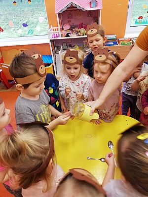 Grafika #18: Dzień Pluszowego Misia gr. I Motylki cz. II