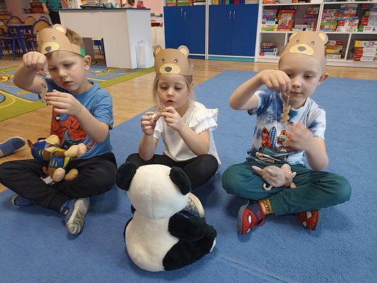 Grafika #0: Dzień Pluszowego Misia gr. II Rybki cz. I