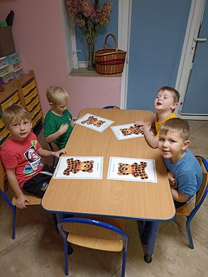 Grafika #2: Dzień Pluszowego Misia gr. II Rybki cz. II