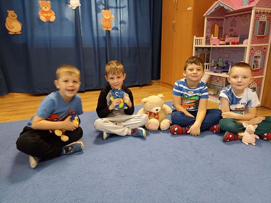 Grafika #12: Dzień Pluszowego Misia gr. II Rybki cz. II