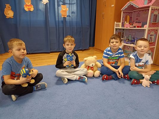 Grafika #13: Dzień Pluszowego Misia gr. II Rybki cz. II