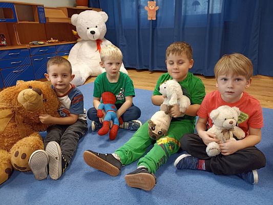 Grafika #14: Dzień Pluszowego Misia gr. II Rybki cz. II