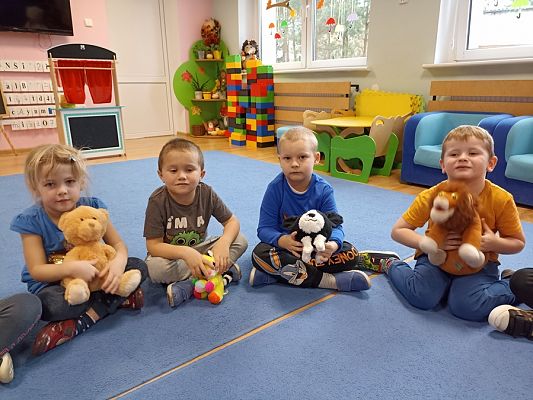 Grafika #17: Dzień Pluszowego Misia gr. II Rybki cz. II