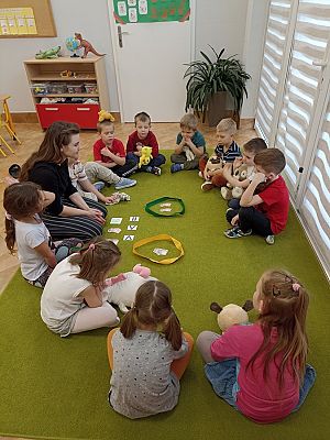 Grafika #16: Dzień Pluszowego Misia gr. III Sowy