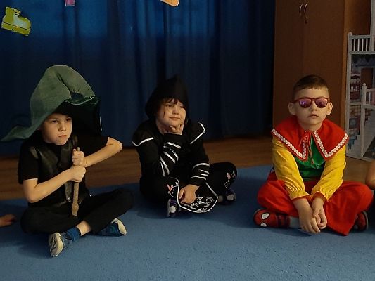 Grafika #17: Andrzejki grupa II Rybki