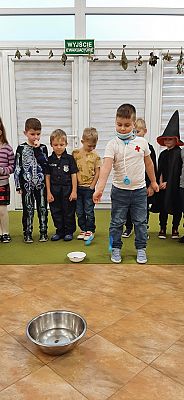 Grafika #6: Andrzejki grupa III Sowy