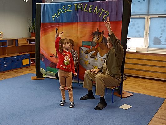 Grafika #1: Teatrzyk Magiczny ołówek