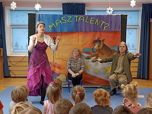 Grafika #7: Teatrzyk Magiczny ołówek