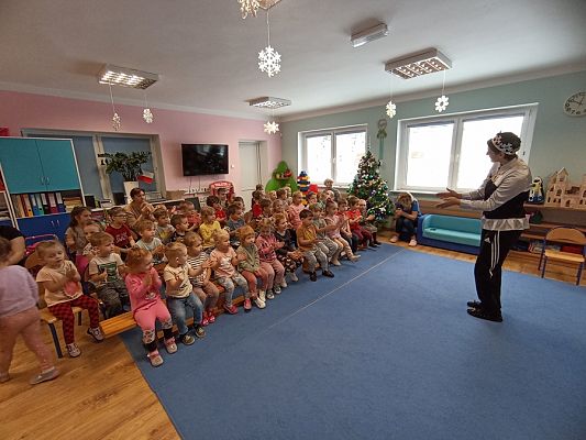 Grafika #13: Teatrzyk Magiczny ołówek