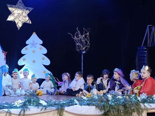 Grafika #10: Jasełka