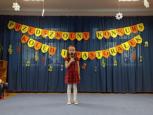 Grafika #7: Przedszkolny konkurs kolęd i pastorałek cz. I