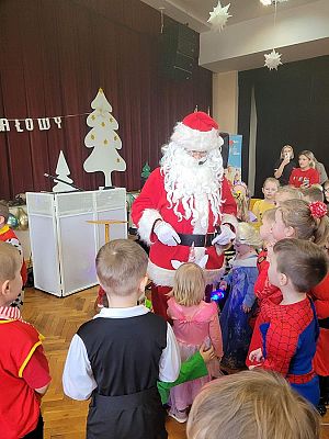 Grafika #8: Bal karnawałowy