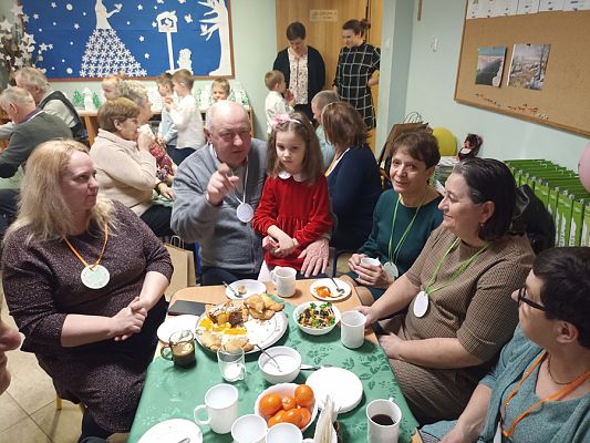 Grafika #2: Dzień Babci i Dziadka gr. III Sowy