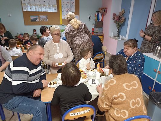 Grafika #0: Dzień Babci i Dziadka gr. II Rybki