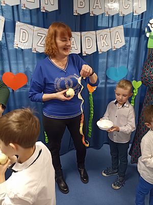 Grafika #5: Dzień Babci i Dziadka gr. II Rybki cz. II