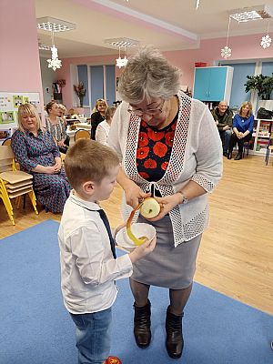 Grafika #12: Dzień Babci i Dziadka gr. II Rybki cz. II