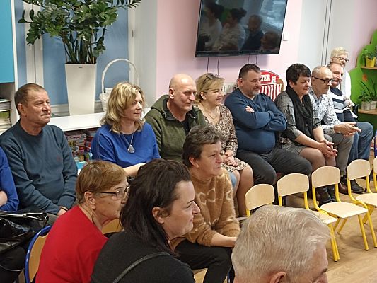 Grafika #40: Dzień Babci i Dziadka gr. II Rybki cz. II