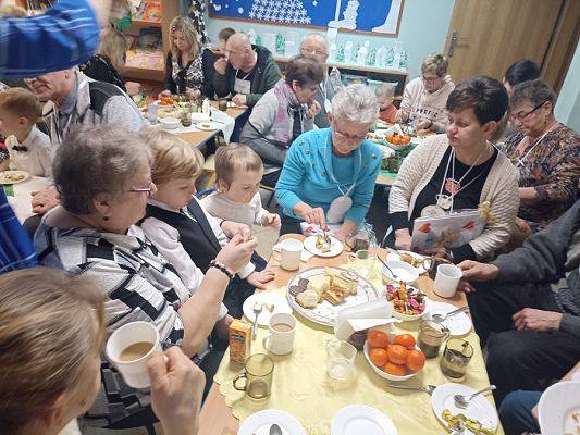 Grafika #1: Dzień Babci i Dziadka gr. I Motylki cz. I