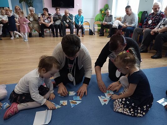 Grafika #13: Dzień Babci i Dziadka gr. I Motylki cz. I