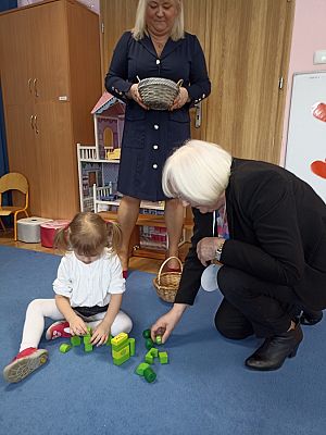 Grafika #18: Dzień Babci i Dziadka gr. I Motylki cz. I