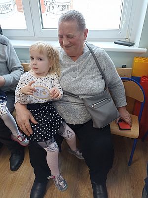 Grafika #18: Dzień Babci Dziadka gr. I Motylki cz. II