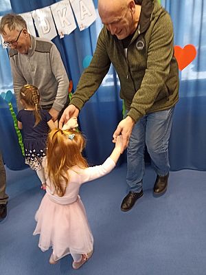 Grafika #25: Dzień Babci Dziadka gr. I Motylki cz. II