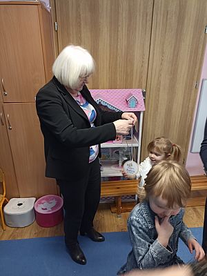 Grafika #1: Dzień Babci i Dziadka gr. I Motylki cz. III