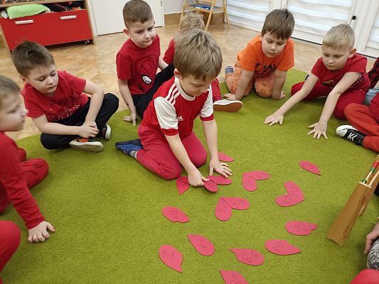 Grafika #6: Walentynki gr. Sowy