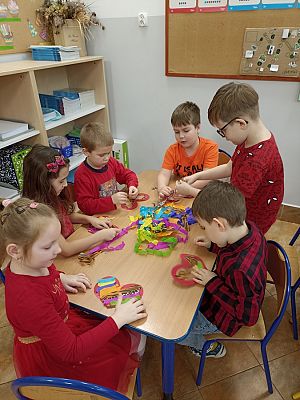 Grafika #2: Walentynki gr. Sowy