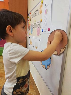 Grafika #3: Tłusty Czwartek gr. I Motylki