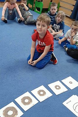 Grafika #4: Tłusty Czwartek gr. II Rybki