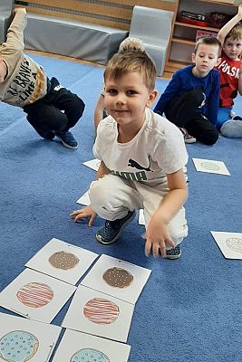 Grafika #5: Tłusty Czwartek gr. II Rybki