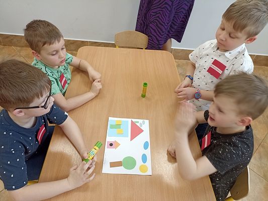 Grafika #11: Konkurs matematyczny Z matematyką za pan brat -gr. Sowy