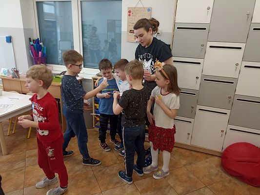 Grafika #7: Konkurs matematyczny Z matematyką za pan brat -gr. Sowy