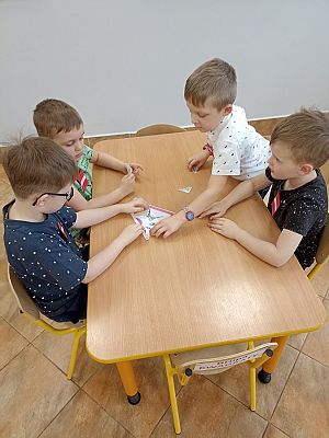 Grafika #2: Konkurs matematyczny Z matematyką za pan brat -gr. Sowy