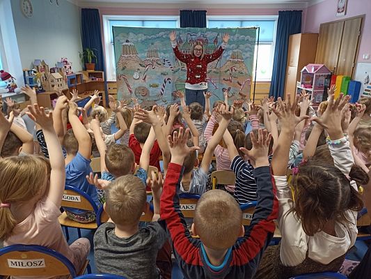Grafika #0: Teatrzyk Dziadek do orzechów