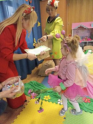 Grafika #4: Powitanie wiosny -Konkurs Najpiękniejszy strój wiosenny-pokaz wiosennej mody cz. II