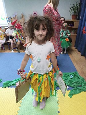 Grafika #13: Powitanie wiosny -Konkurs Najpiękniejszy strój wiosenny-pokaz wiosennej mody cz. II