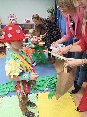 Grafika #19: Powitanie wiosny -Konkurs Najpiękniejszy strój wiosenny-pokaz wiosennej mody cz. II