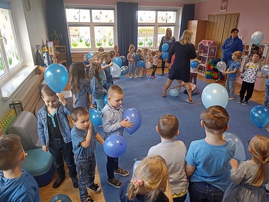 Grafika #3: Światowy Dzień Świadomości Autyzmu