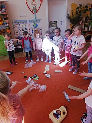 Grafika #13: Dzień Ziemi