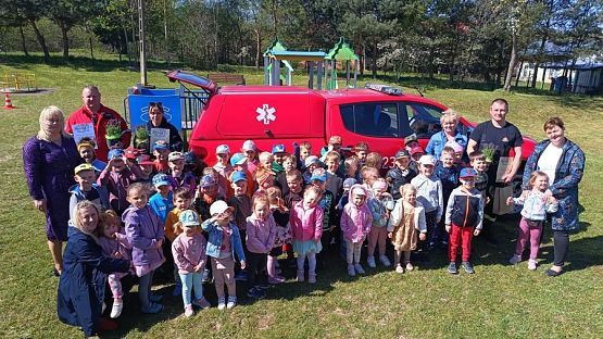 Grafika #2: Kurs Przedszkolaka w zakresie pomocy przedmedycznej-Spotkanie z druhami z Ochotniczej Straży Pożarnej z Łeby